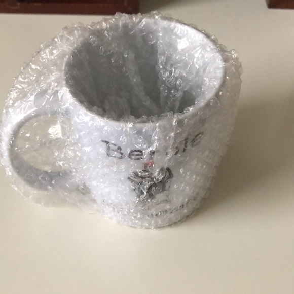 ☕️ Bernie My Valentine mug - Picture 3 of 3